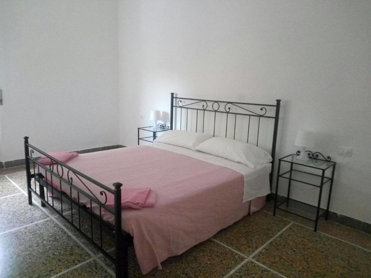 Hostel B&B Pisa Buitenkant foto